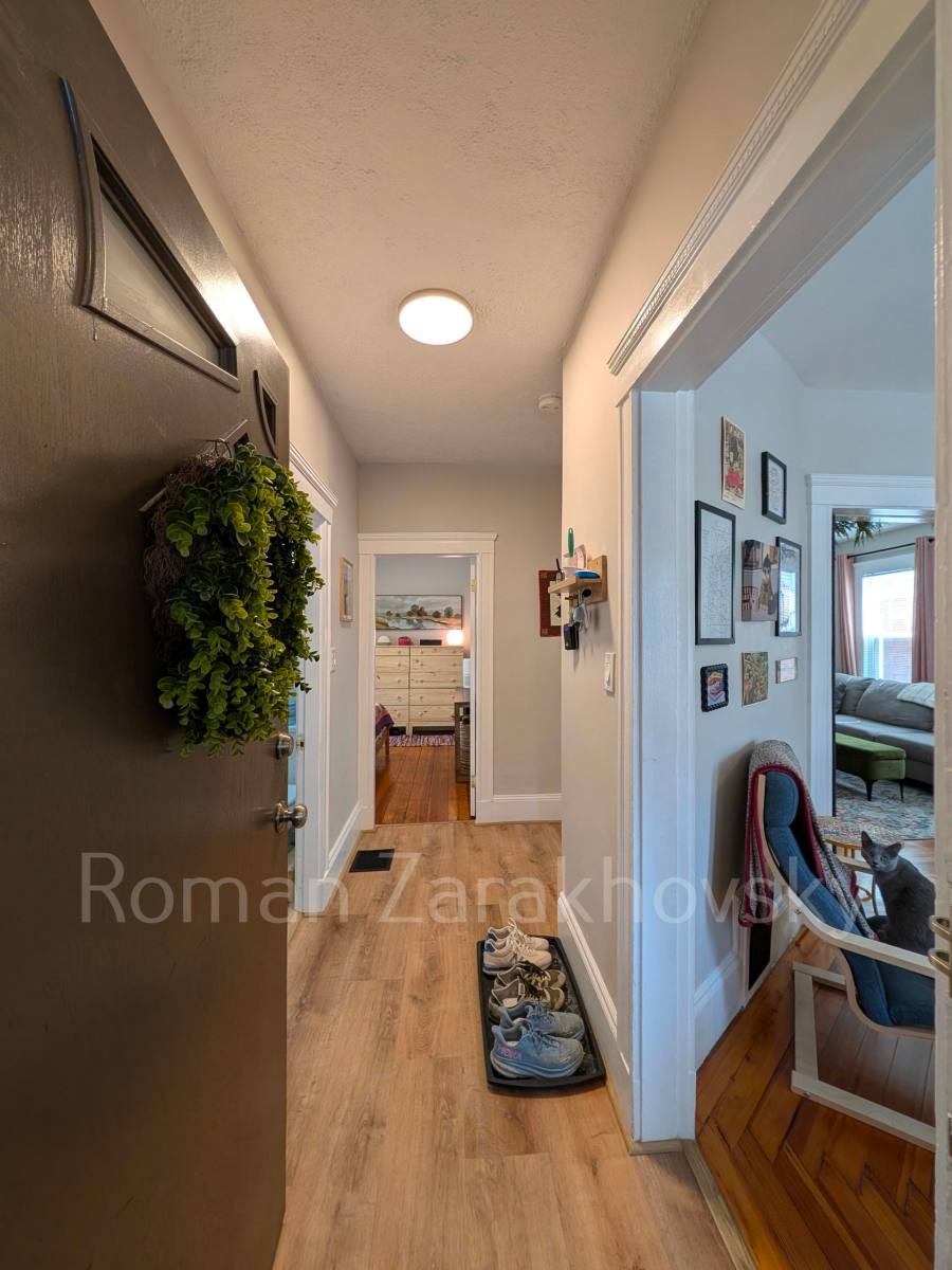 Apartment for rent at 103 Bartlett St #1A, Somerville, MA 02145