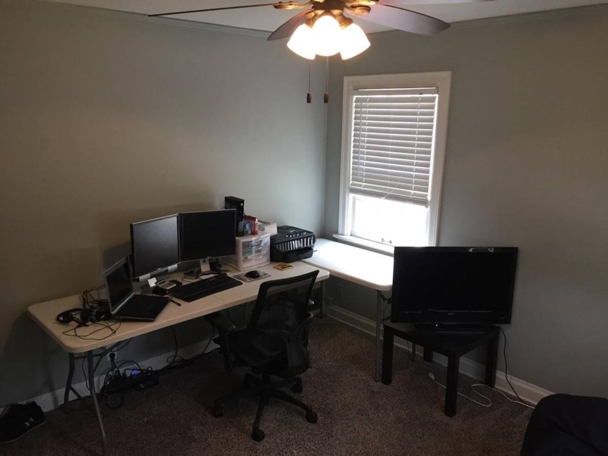 Apartment for rent at 6004 W Wells St, Milwaukee, WI 53213