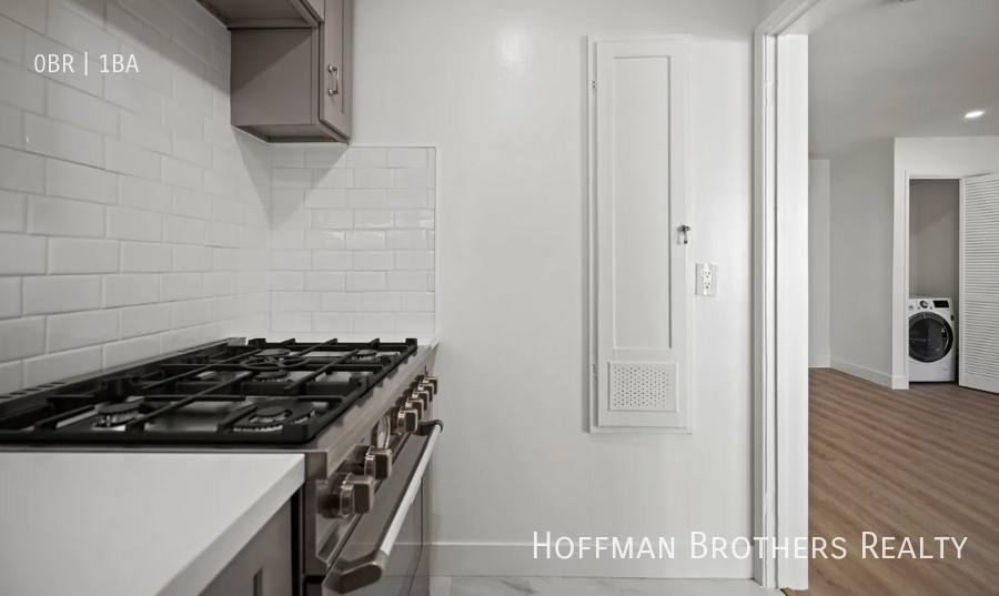 Apartment for rent at 1137 N Clark St #6, West Hollywood, CA 90069