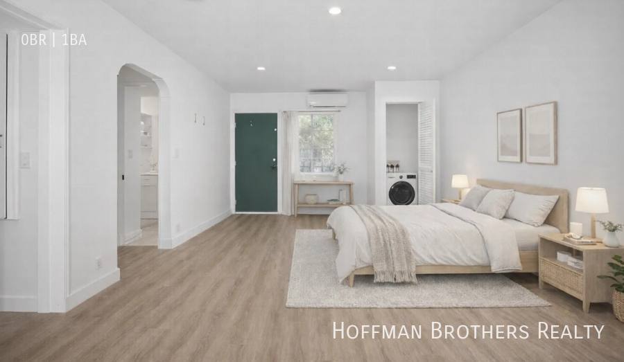 Apartment for rent at 1137 N Clark St #6, West Hollywood, CA 90069