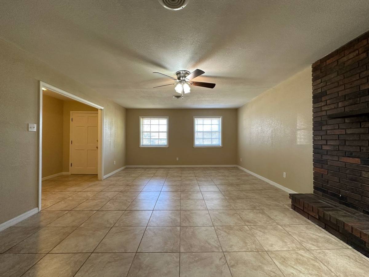 House for rent at 3201 92nd St, Fort Smith, AR 72903
