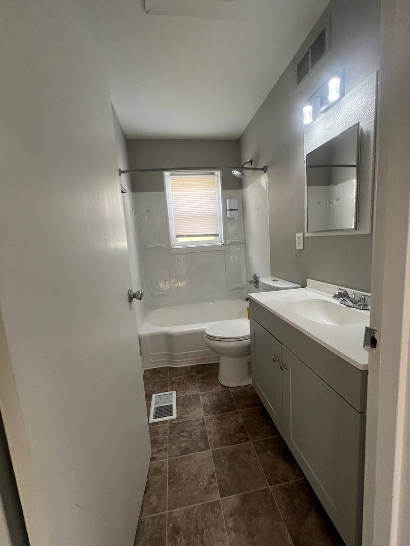 House for rent at 1438 Lillian Ave, Louisville, KY 40208