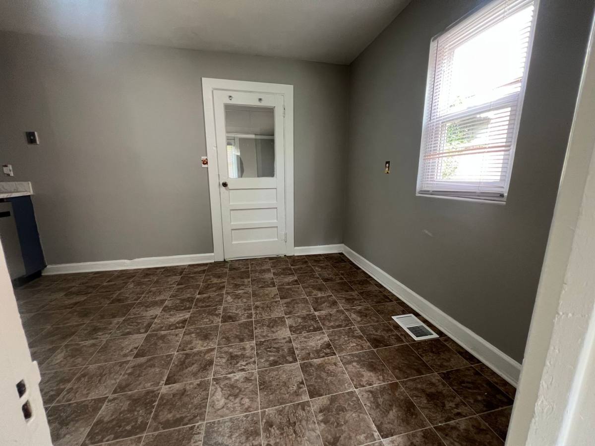 House for rent at 1438 Lillian Ave, Louisville, KY 40208