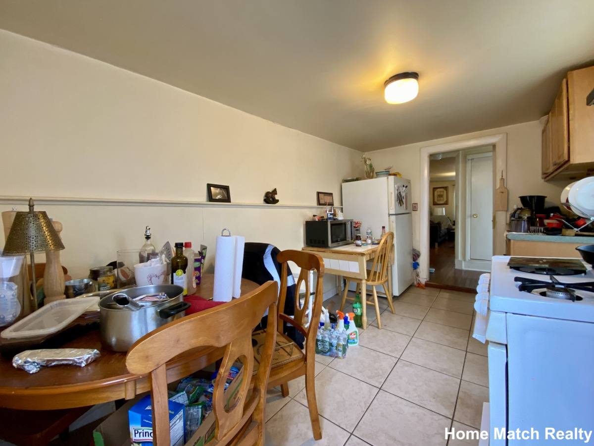 Apartment for rent at 59 Main St #2B, Stoneham, MA 02180