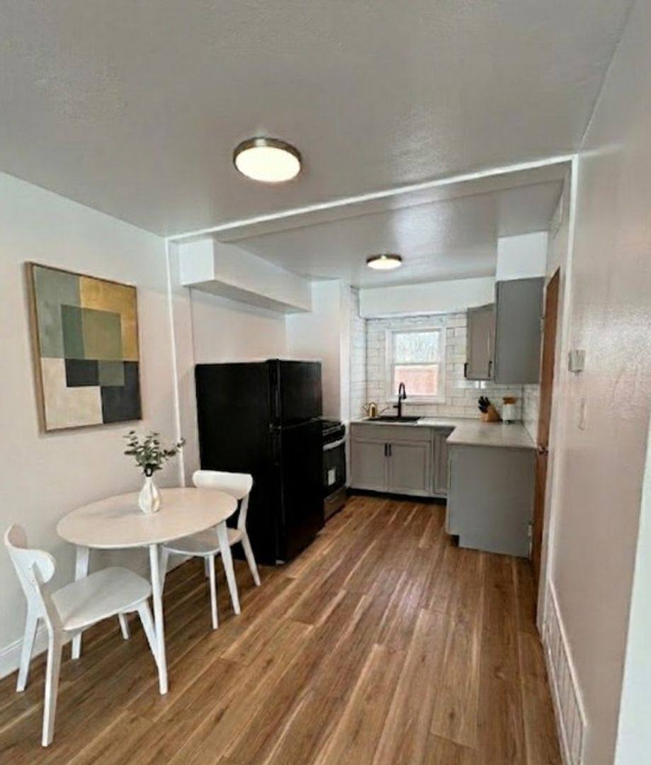 Apartment for rent at 248 - 254 Parkview Blvd, Waterloo, IA 50702