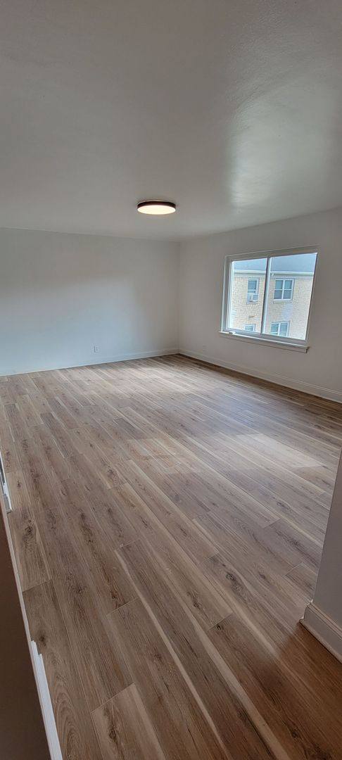 Apartment for rent at 248 - 254 Parkview Blvd, Waterloo, IA 50702