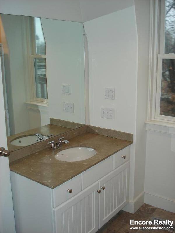 Apartment for rent at 110 Second St #RJ78, Cambridge, MA 02141