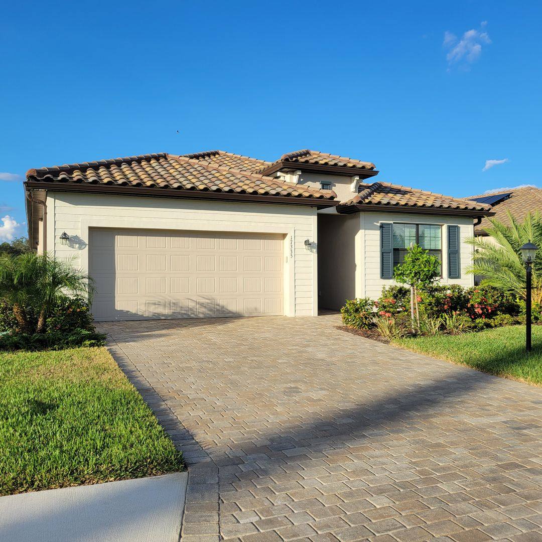 House for rent at 17335 Blue Ridge Place, Bradenton, FL 34211