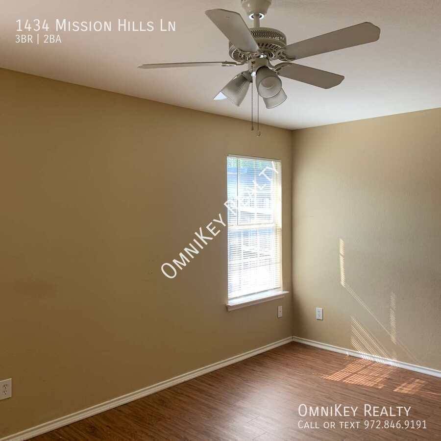 House for rent at 1434 Mission Hills Lane, Dallas, TX 75217