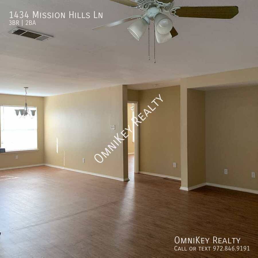House for rent at 1434 Mission Hills Lane, Dallas, TX 75217