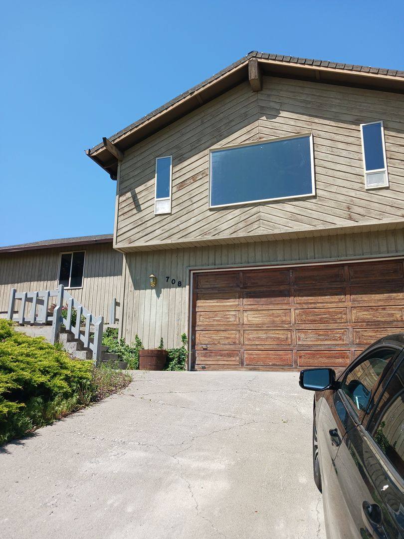 Apartment for rent at 708 Highland Dr, La Grande, OR 97850