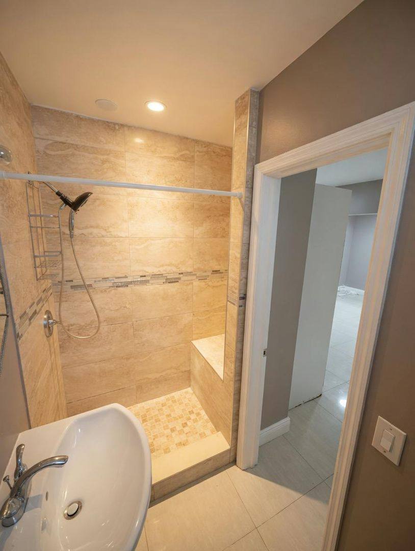 Apartment for rent at 170 NW 204 St, Miami, FL 33169