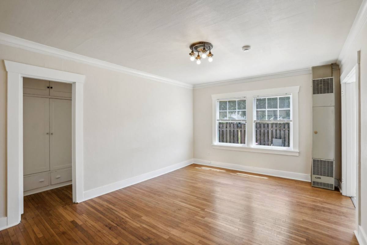 Apartment for rent at 8015 N Lombard St, Portland, OR 97203