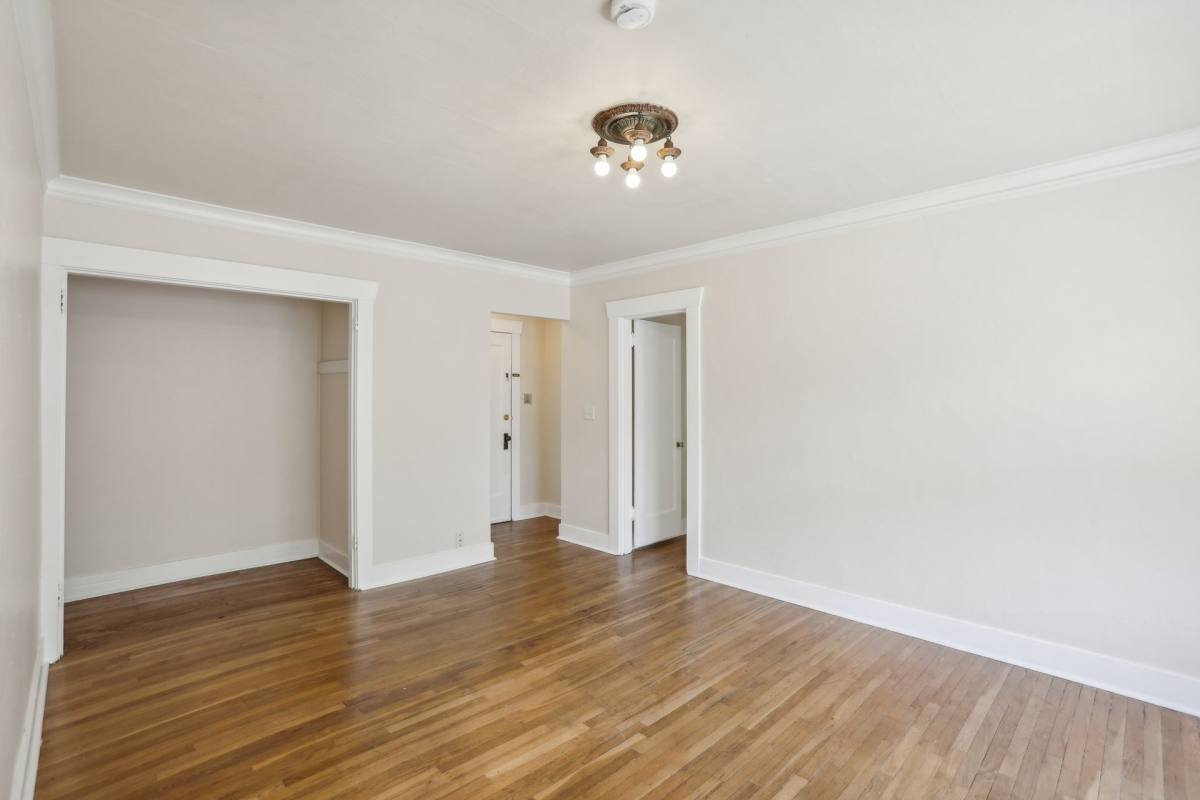 Apartment for rent at 8015 N Lombard St, Portland, OR 97203
