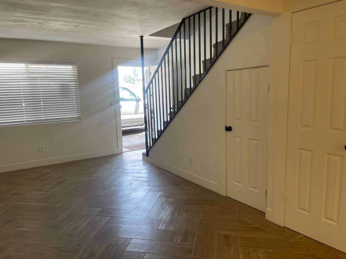 Apartment for rent at 119 Decatur St, Bakersfield, CA 93308
