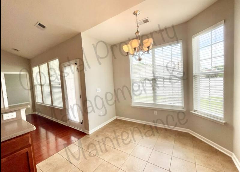 House for rent at 135 Carolina Oaks Dr, Murrells Inlet, SC 29576