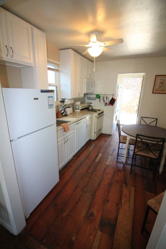 House for rent at 728 Venice Court, San Diego, CA 92109