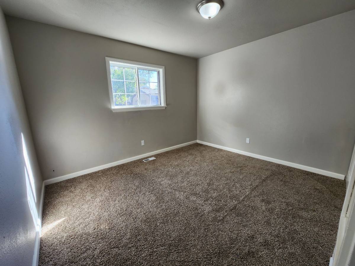 House for rent at 2874 Carmel Circle, Colorado Springs, CO 80910