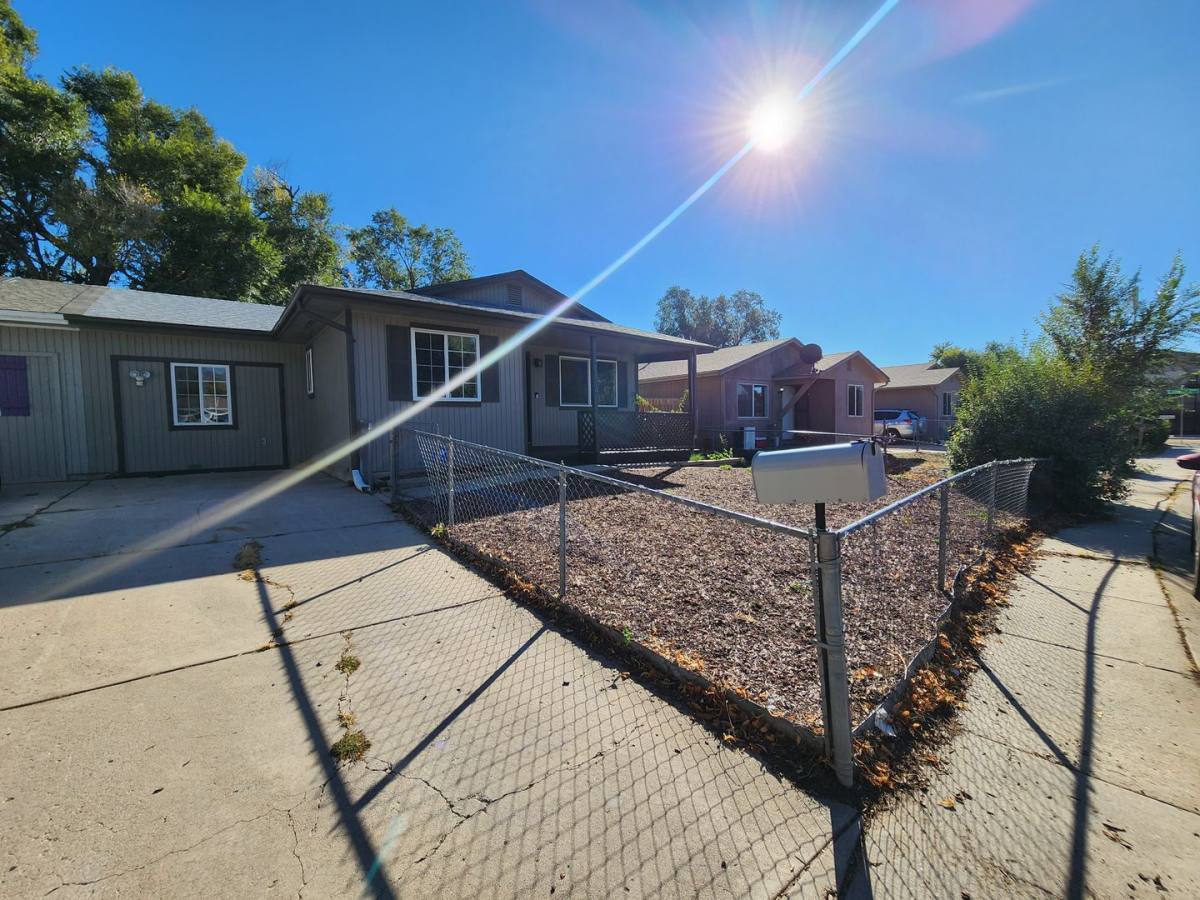 House for rent at 2874 Carmel Circle, Colorado Springs, CO 80910