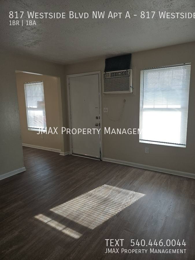Apartment for rent at 817 Westside Blvd NW #A, Roanoke, VA 24017