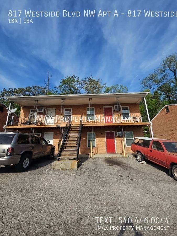 Apartment for rent at 817 Westside Blvd NW #A, Roanoke, VA 24017