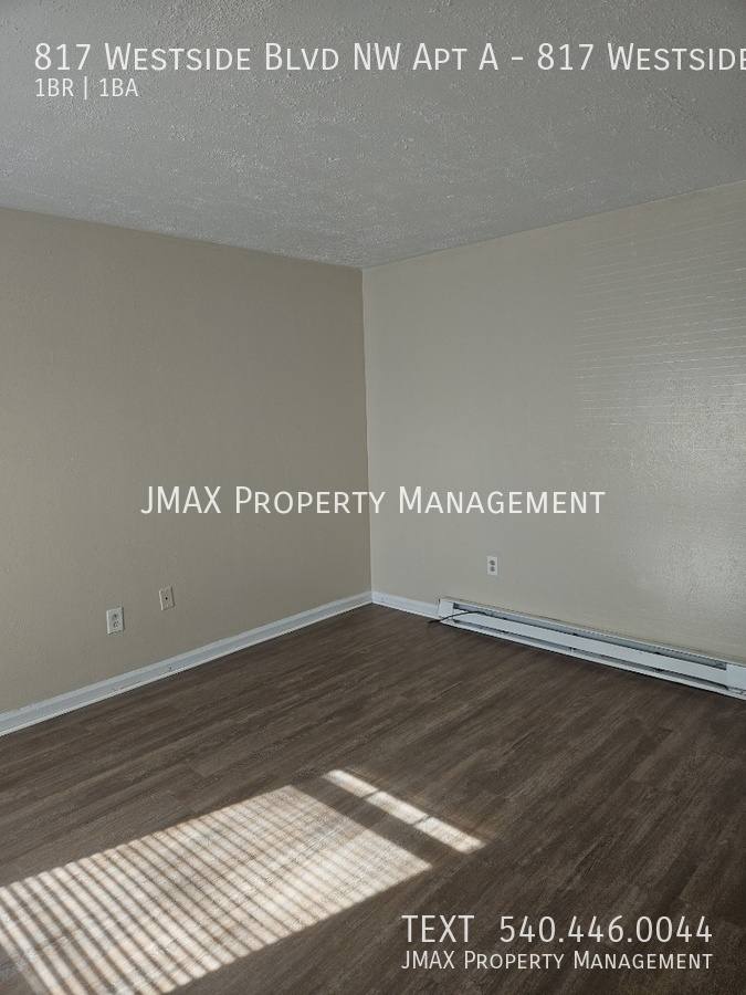 Apartment for rent at 817 Westside Blvd NW #A, Roanoke, VA 24017