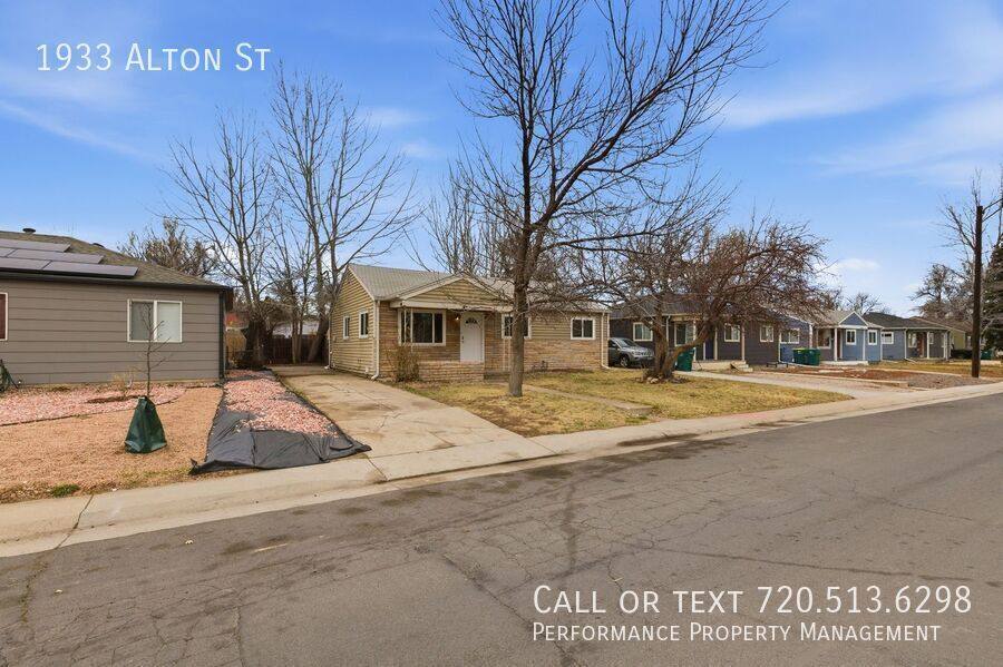 House for rent at 1933 Alton St, Aurora, CO 80010