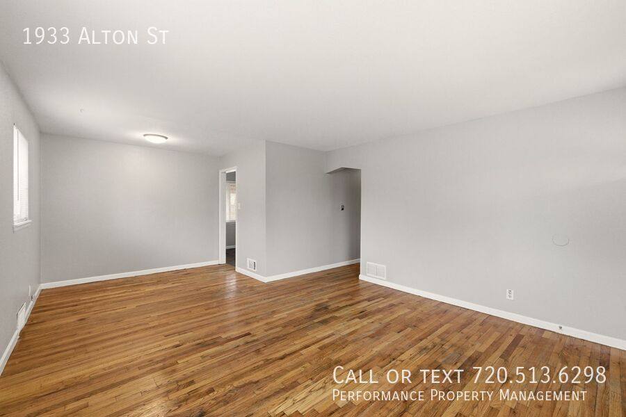 House for rent at 1933 Alton St, Aurora, CO 80010