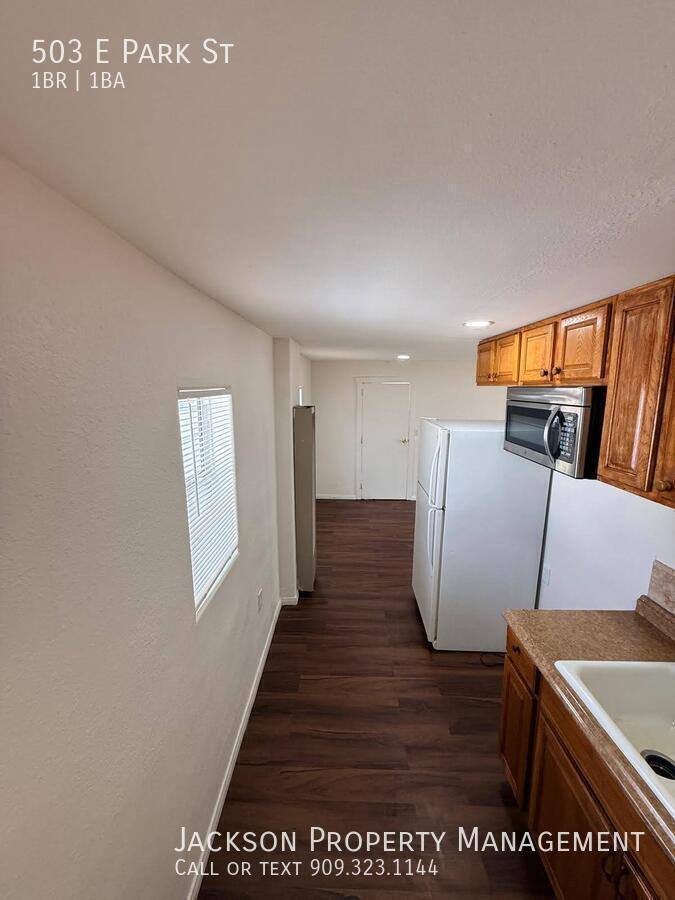 Apartment for rent at 503 E Park St, Ontario, CA 91761