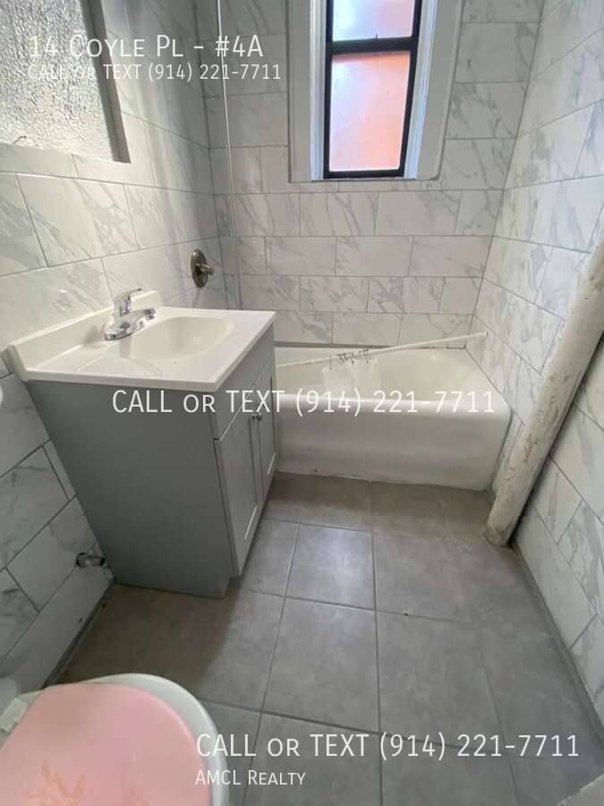 Apartment for rent at 14 Coyle Place #4A, Yonkers, NY 10705