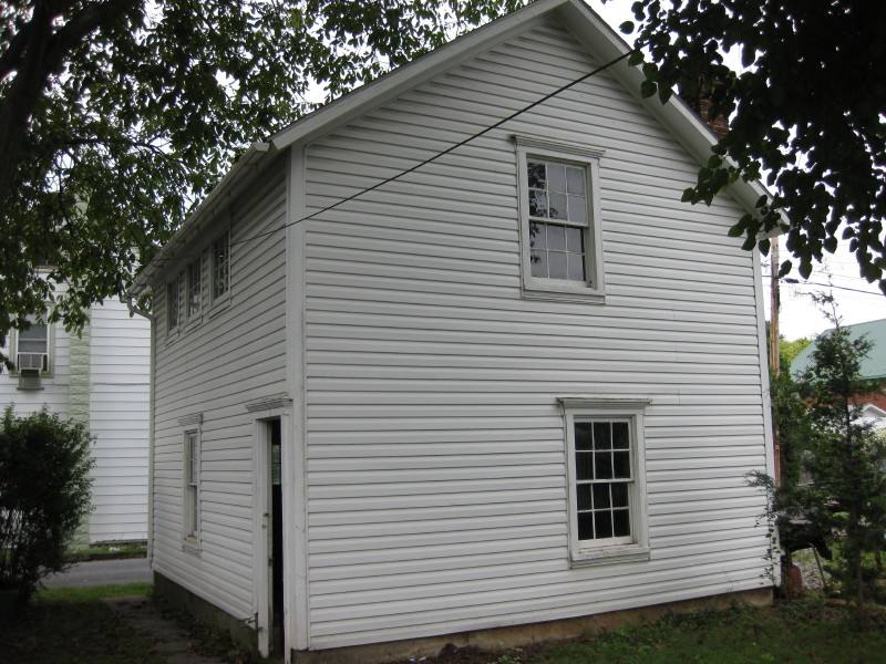House for rent at 202 W Keller St, Mechanicsburg, PA 17055