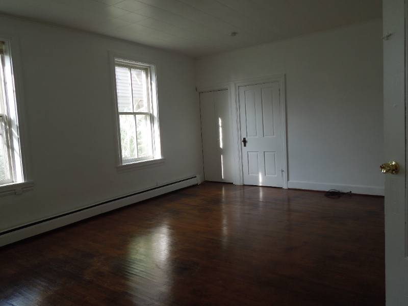 House for rent at 202 W Keller St, Mechanicsburg, PA 17055