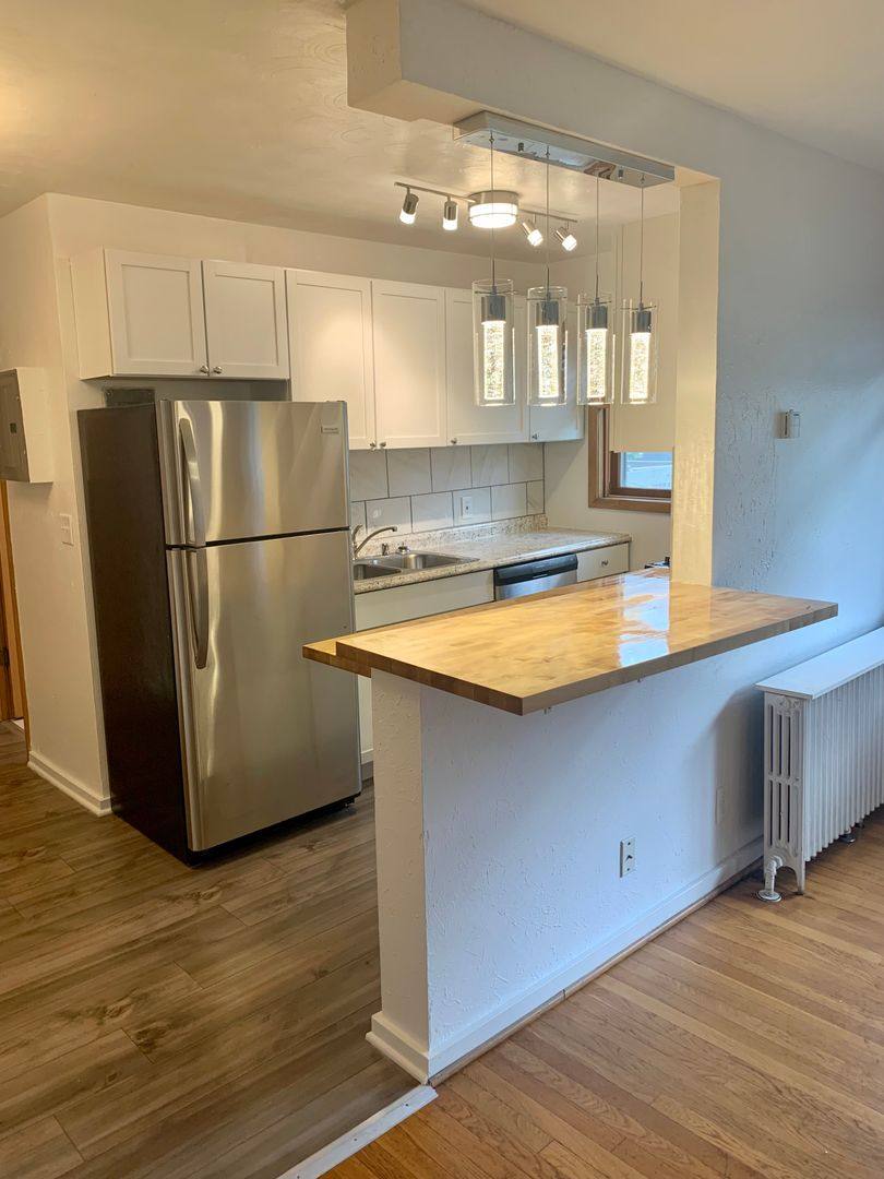 Apartment for rent at 2176 Dayton Ave, Saint Paul, MN 55104