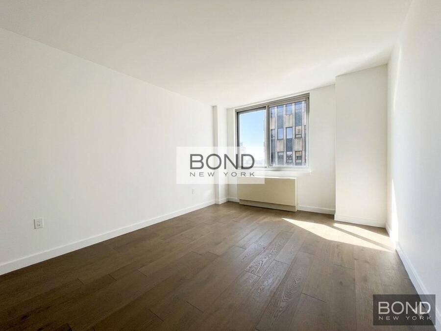 Apartment for rent at 111 Worth St #B, New York, NY 10013