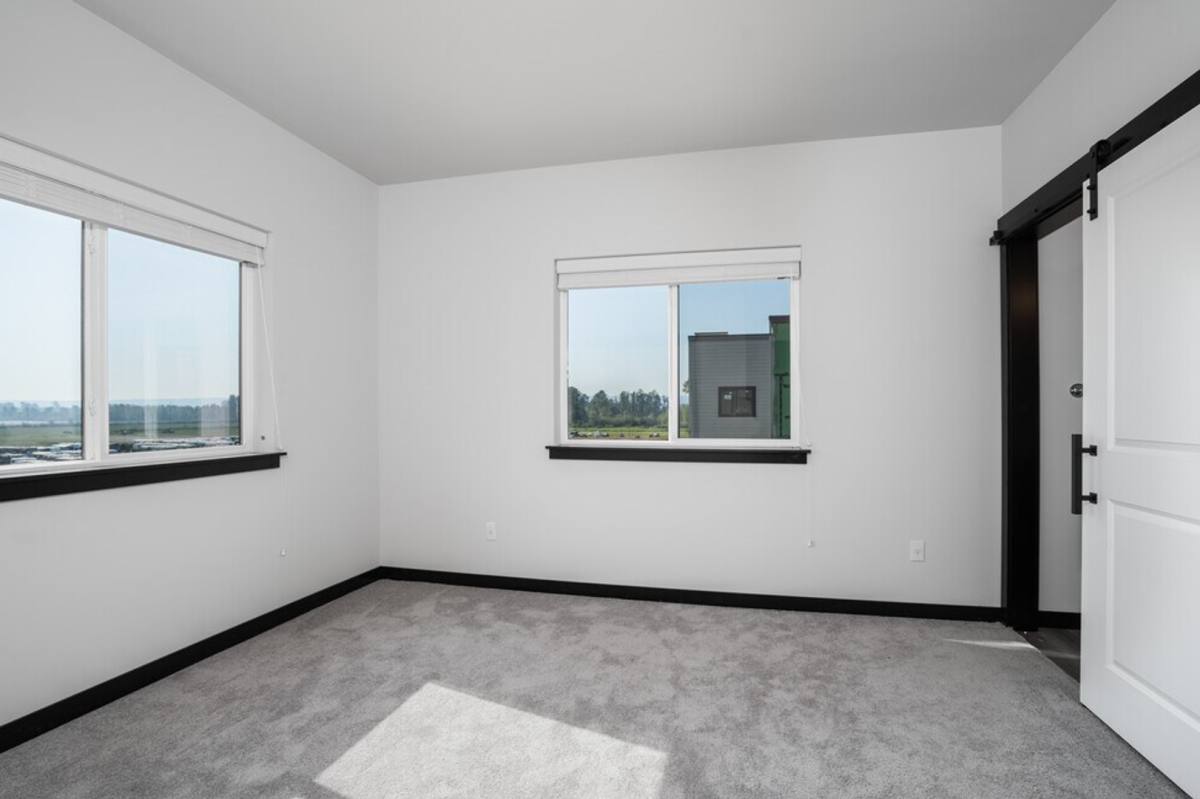 Apartment for rent at 4906 Longhouse Trail Lane NE, Arlington, WA 98223
