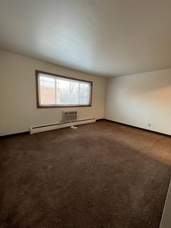 House for rent at 2030 Brewster St, Saint Paul, MN 55108