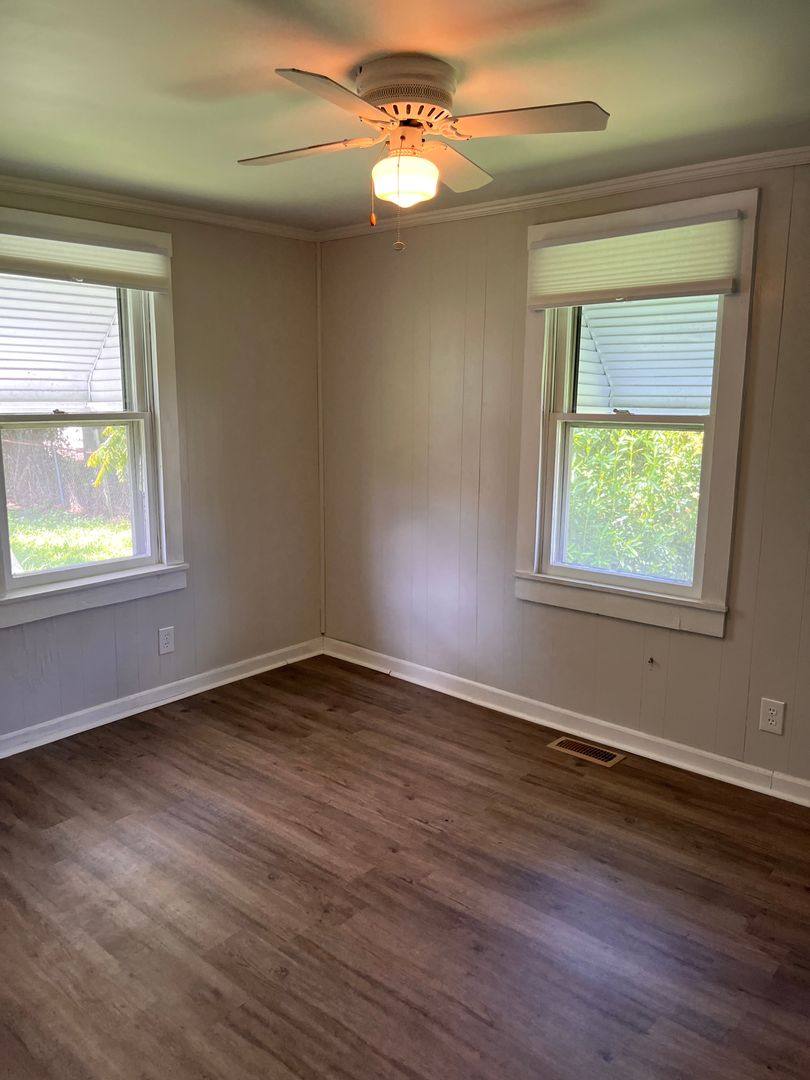 House for rent at 1307 Fisher St, Morehead City, NC 28557