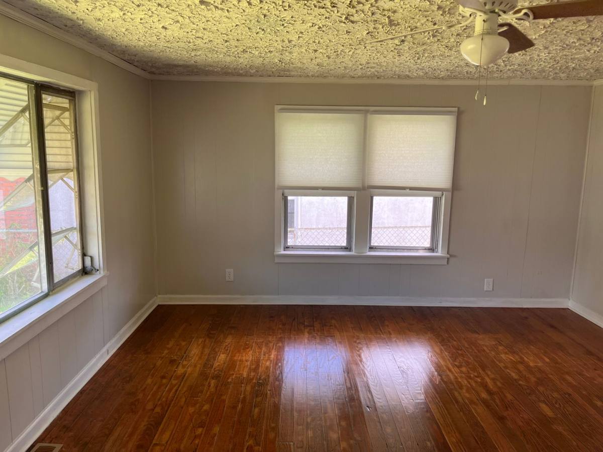 House for rent at 1307 Fisher St, Morehead City, NC 28557