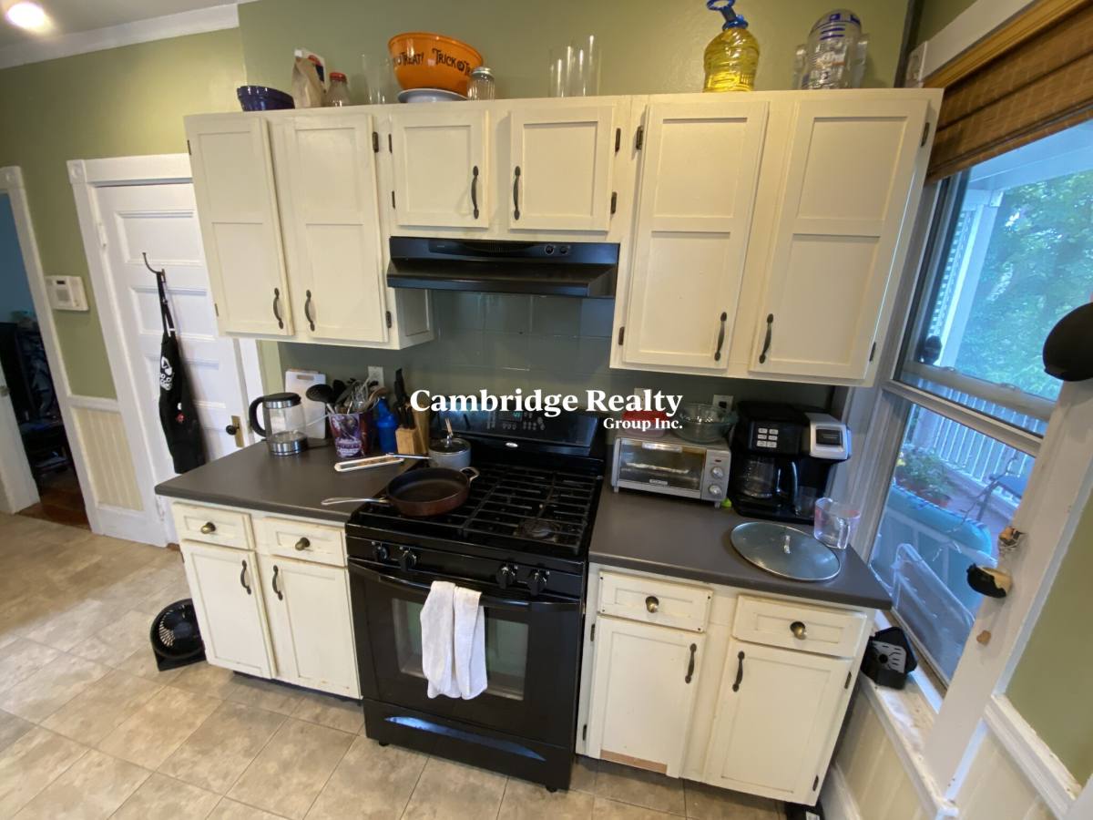 Apartment for rent at 12 Oswald St #2T, Roxbury Crossing, MA 02120