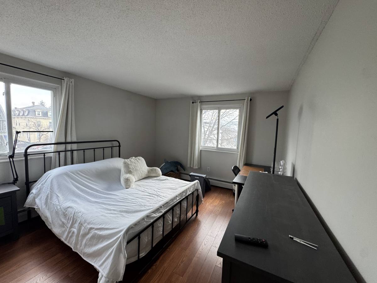 Apartment for rent at 110 Pearl St #9, Somerville, MA 02145