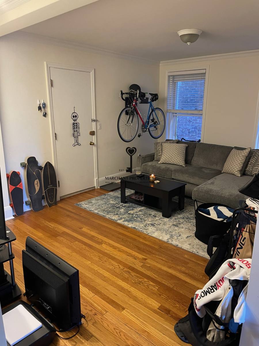 Apartment for rent at 19 Green St #4, Brookline, MA 02446