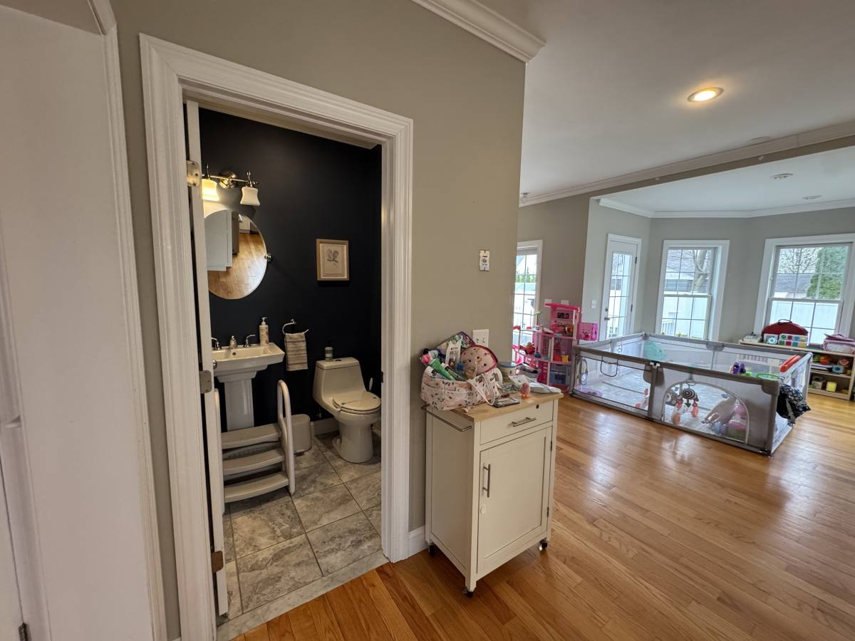 House for rent at 43 Canterbury Rd, Waltham, MA 02453