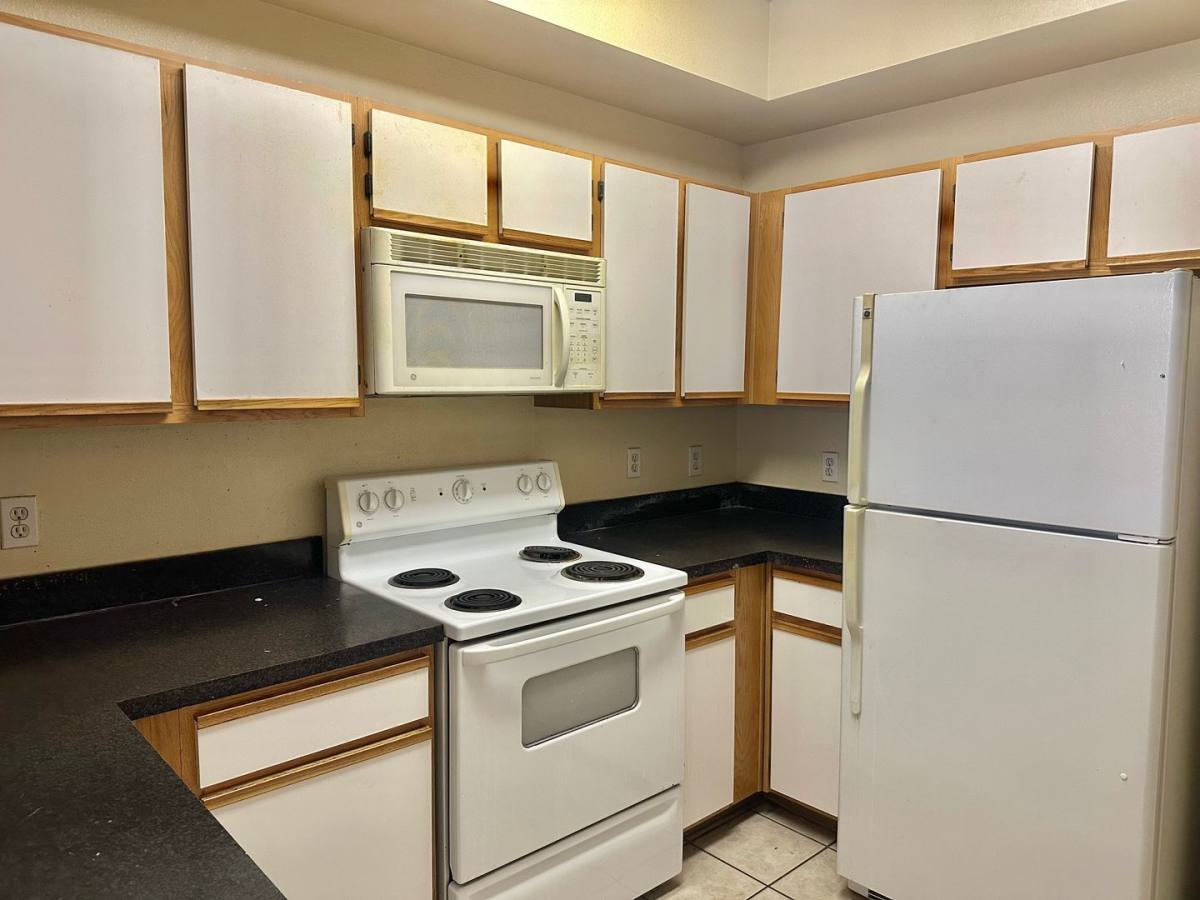 Apartment for rent at 2320 Gracy Farm Lane, Austin, TX 78758
