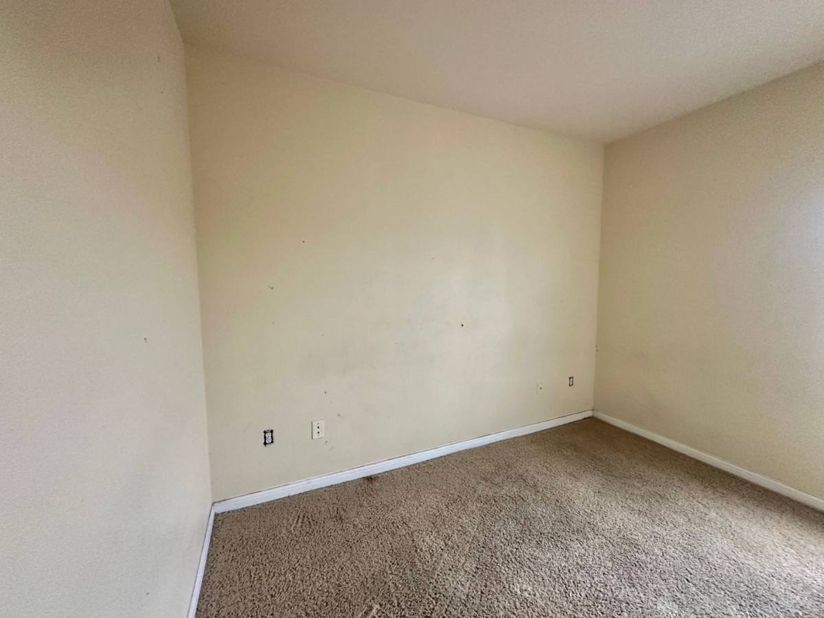 Apartment for rent at 2320 Gracy Farm Lane, Austin, TX 78758