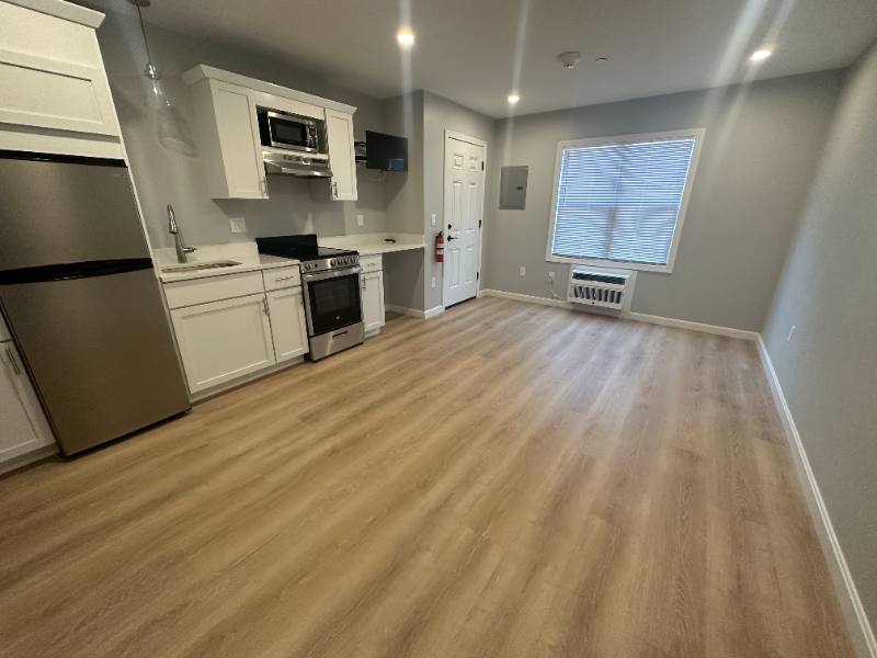 Apartment for rent at 528 Ocean Blvd #8, Hampton, NH 03842