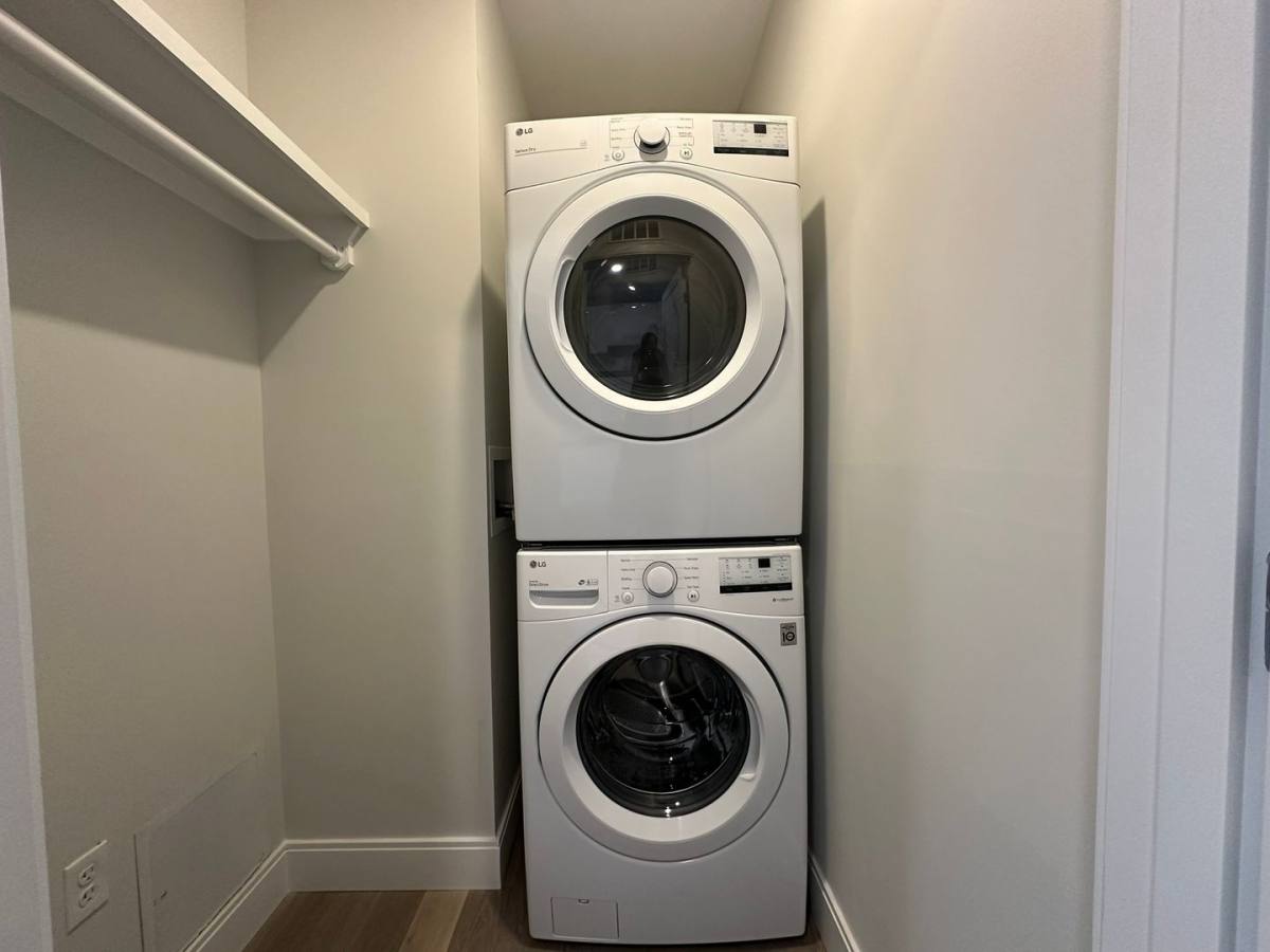 Apartment for rent at 152 Liverpool St, East Boston, MA 02128
