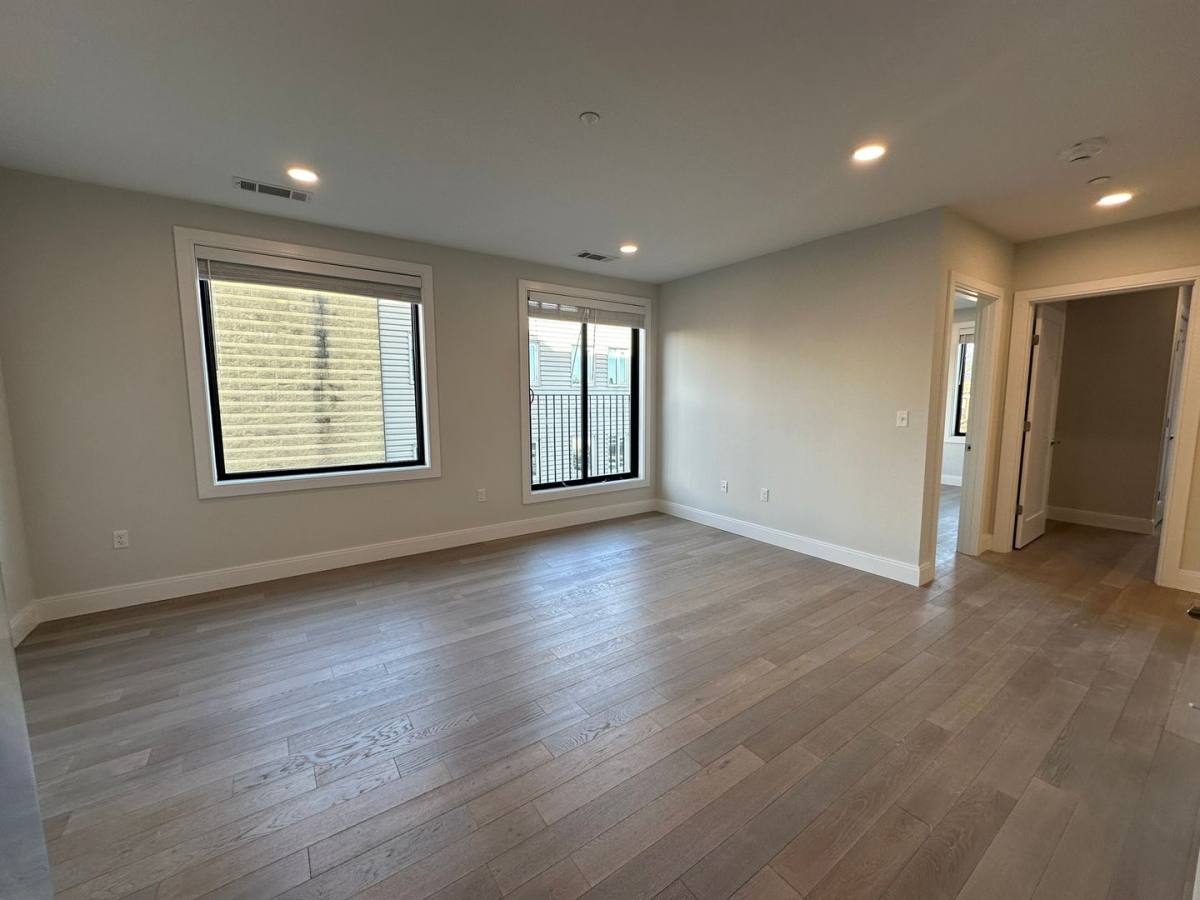 Apartment for rent at 152 Liverpool St, East Boston, MA 02128