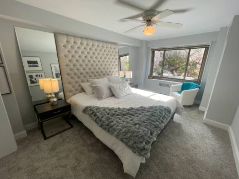Apartment for rent at 1336 N Lakeshore Dr, Chicago, IL 60610