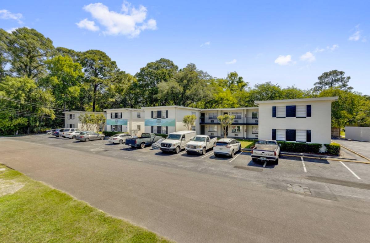 Apartment for rent at 1111 Woodruff Ave, Jacksonville, FL 32205