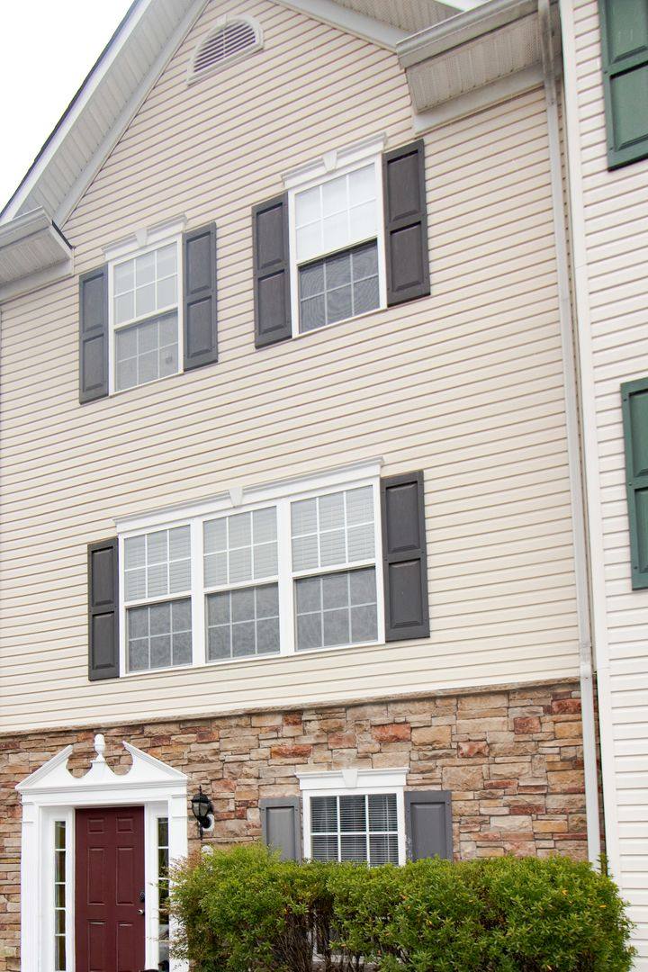 Townhouse for rent at 104 Stingray Court, Stafford, VA 22554